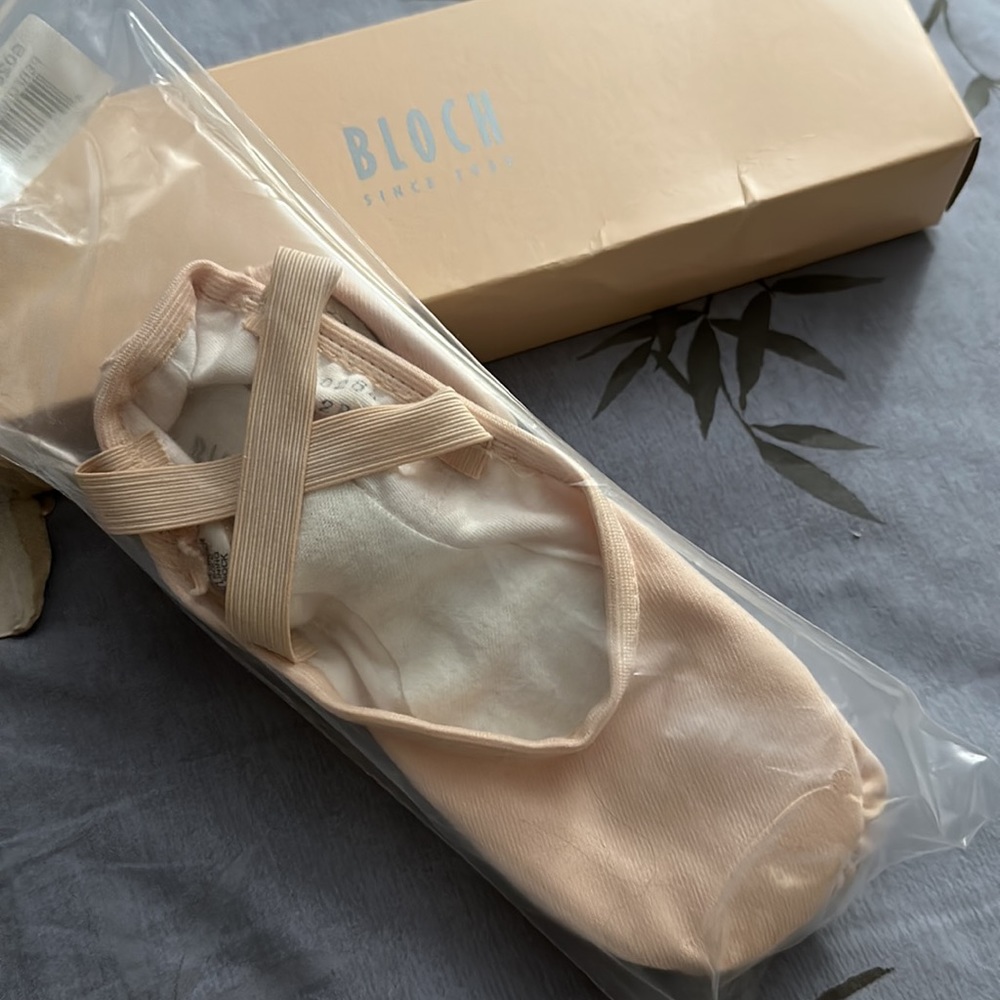 Bloch Performa Canvas Ballet Shoe Size 2B